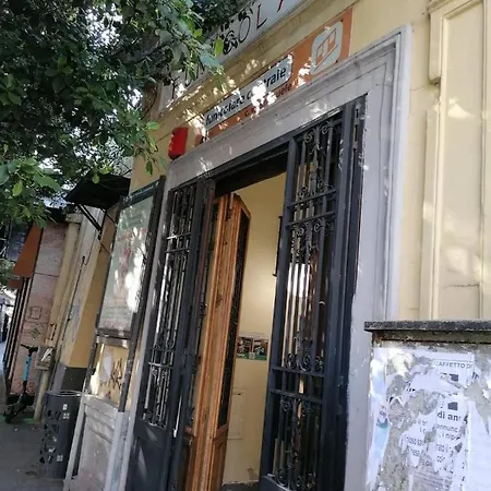 Casa Tolentino Al Centro Di Napoli-2